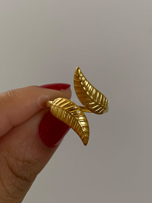 Leaf embossed ring ( free size )