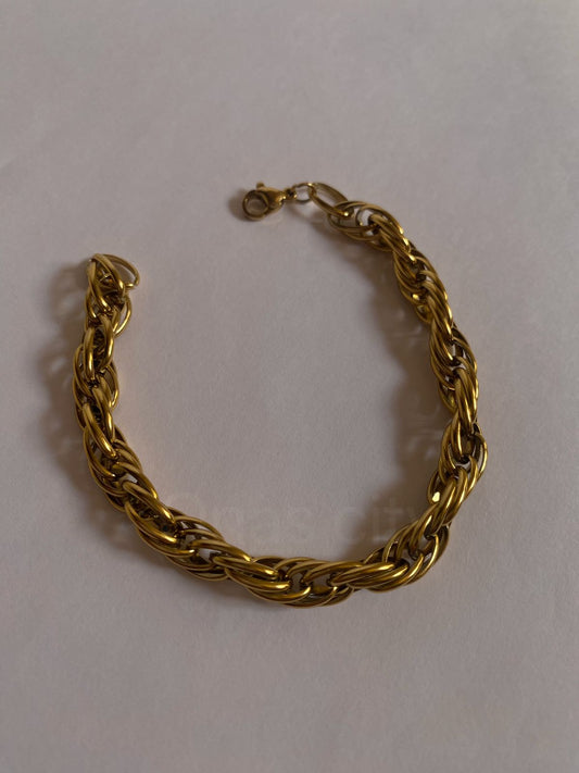 Twisted rope bracelet